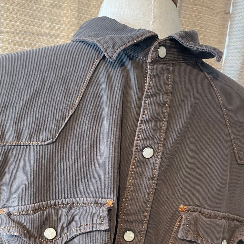 The Territory Ahead Charcoal Button-Up Shirt - Picture 3 of 9